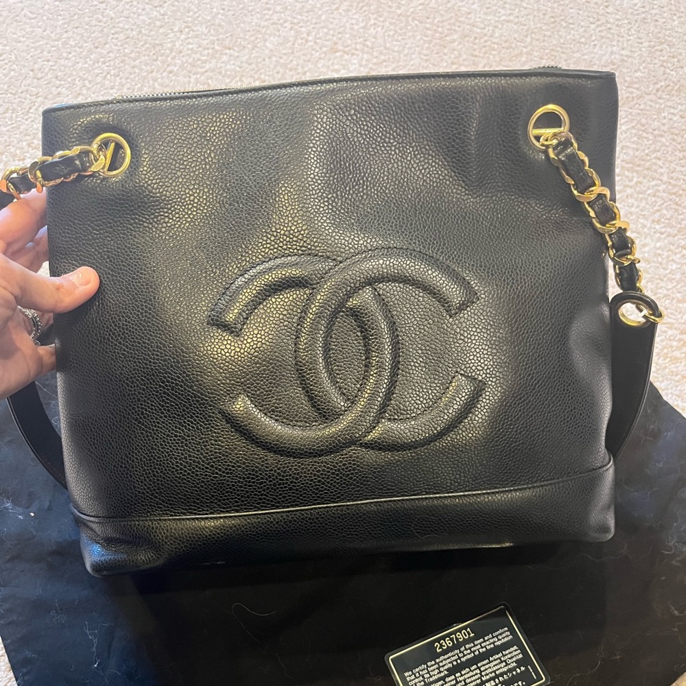 Chanel shoulder bag